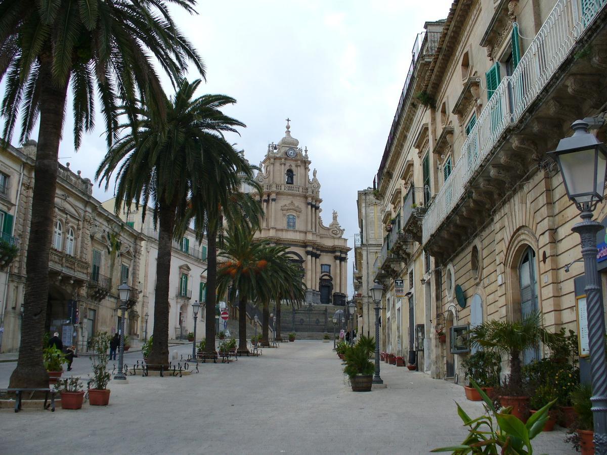 Giumbabulla Luxury House Bed & Breakfast Ragusa Exterior photo